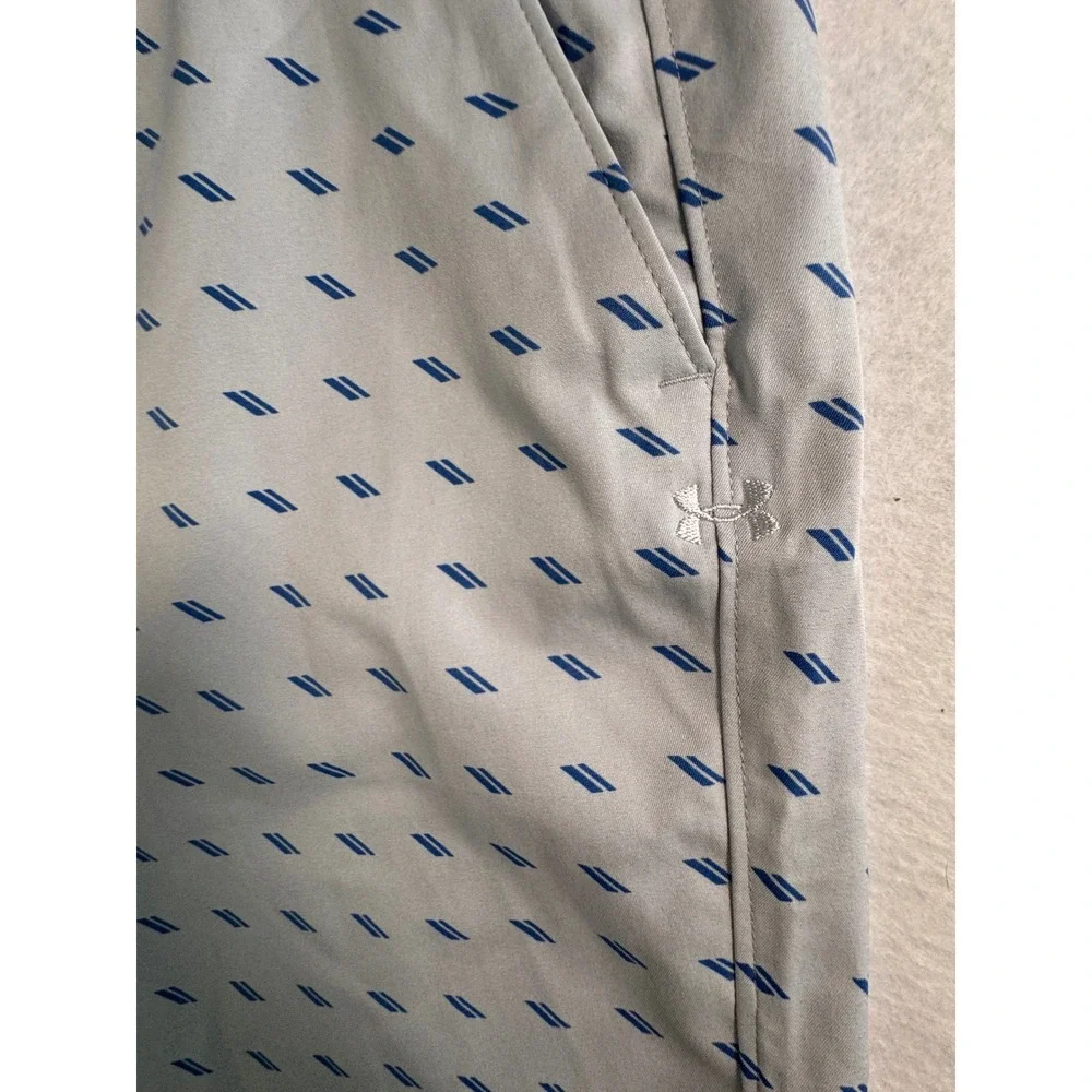Under Armour Mens Grey Blue Geometric Print Golf Shorts 11 Inseam 38 1373982-014